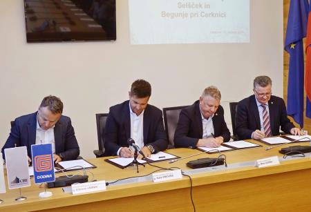 Podpis pogodbe kanalizacija Selšček  Foto Tine Šubic 20